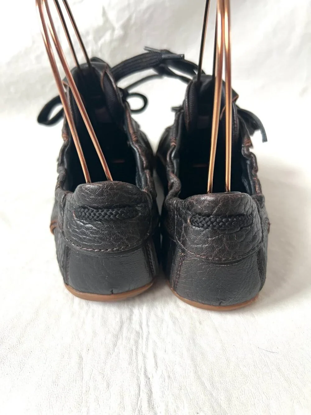Naked Wolfe shoes Soul sneakers womens 8 black brown leather scrunch lace up